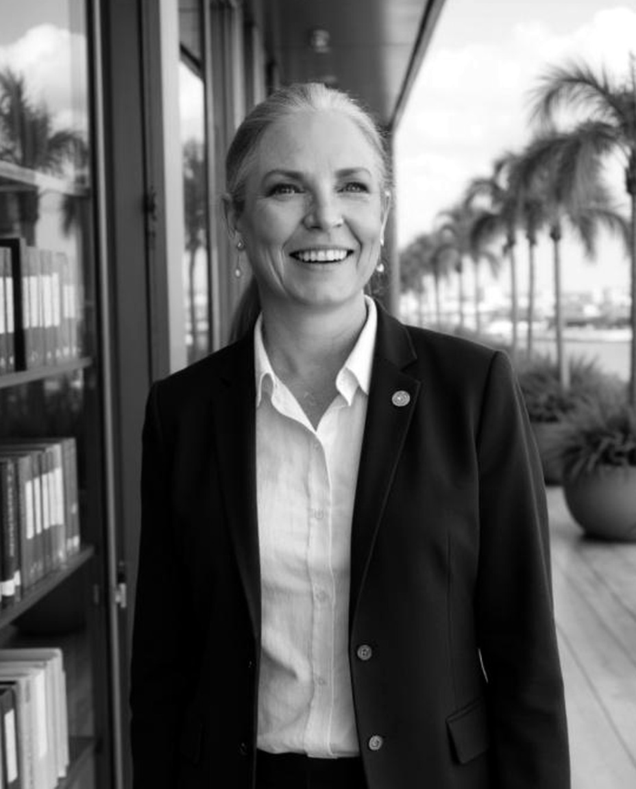 Kirstin Hunter, Director, Procurement, Vendor Management & Business Systems at Custom Management Group